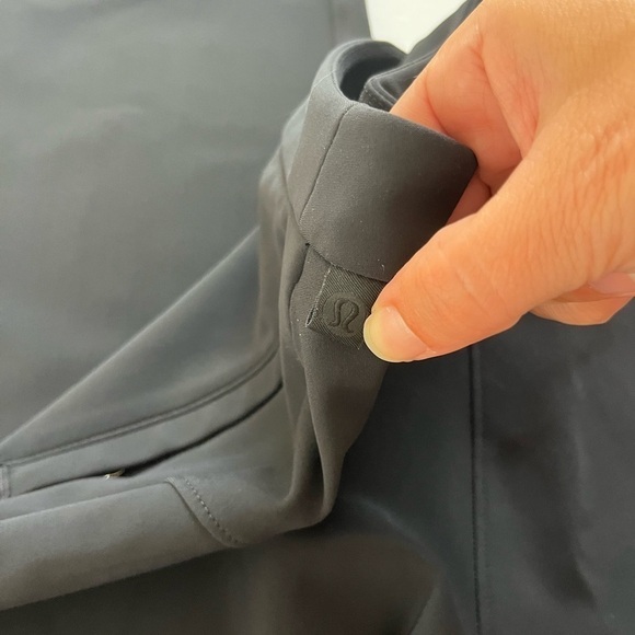 Lululemon On the Move Black Dress Pants Size 2 - Picture 3 of 11
